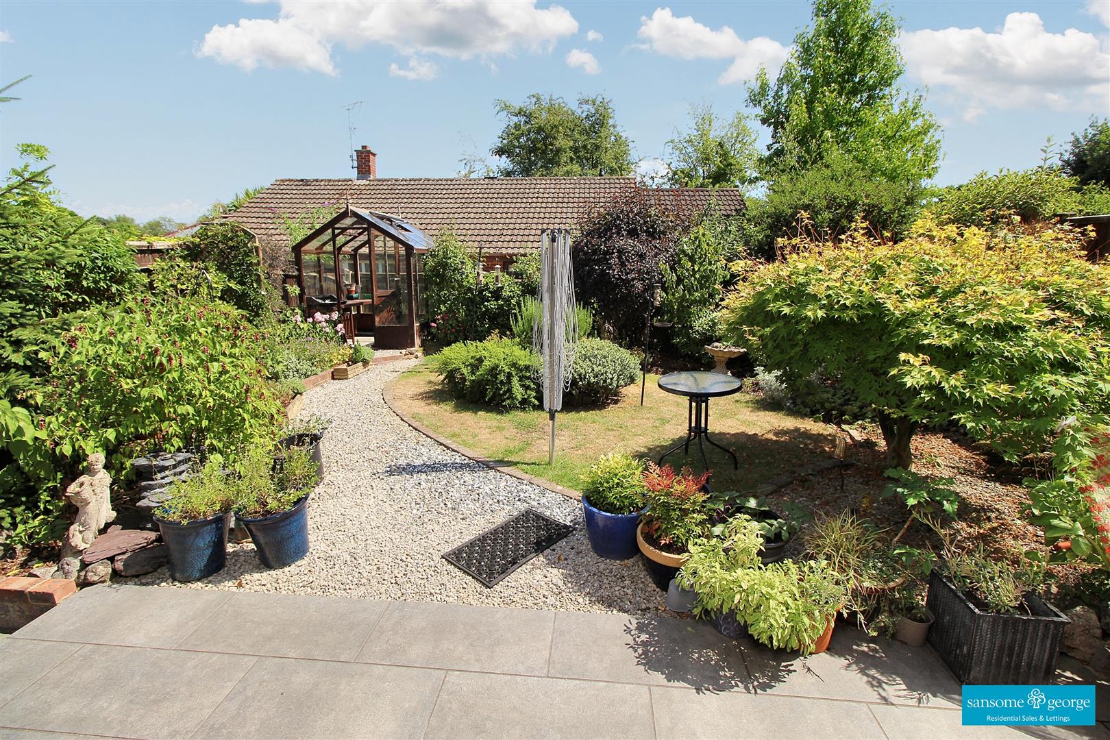Sheraton Drive, Tilehurst, Reading